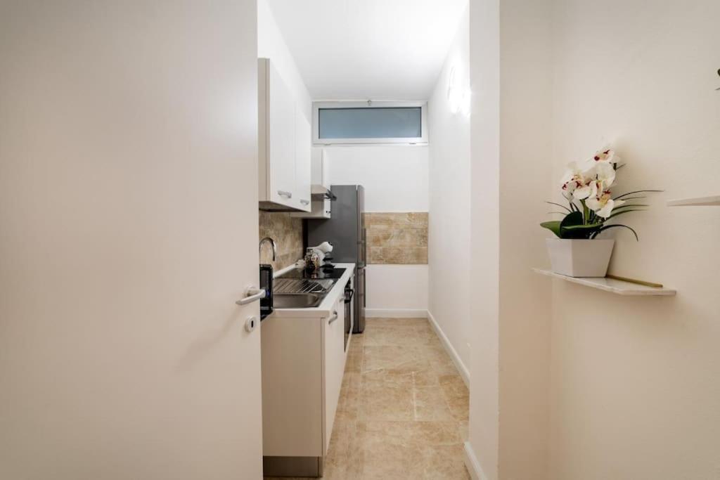 San Babila - Luxury Milanese Apartment Exterior foto